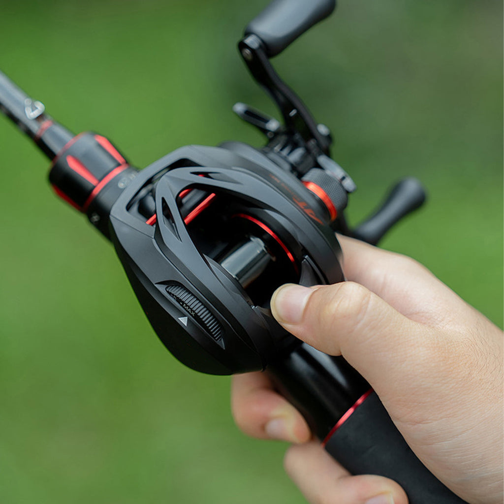 149g Baitcasting Reel with Magnetic Brakes - product view 6
